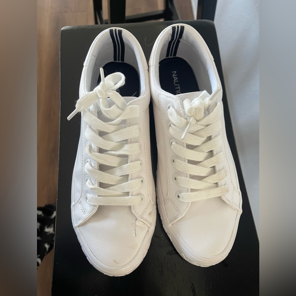 Women’s nautica sneakers